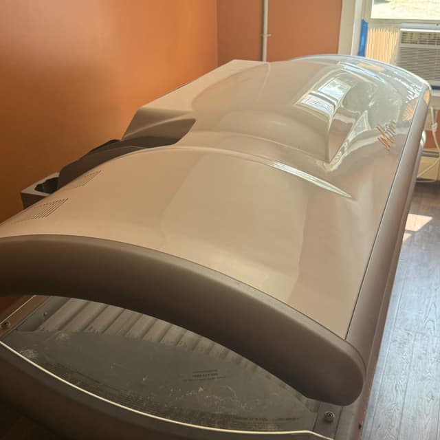 UV tanning package at Lavish hair & Lash Studio in Hermon, ME